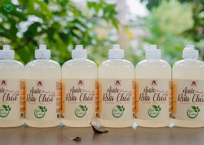 diệt gián bằng nước rửa chén 